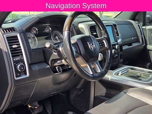 Used 2017 RAM 1500 Limited RWD image 10