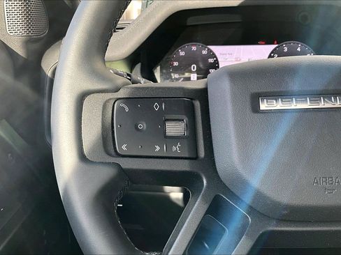 Used 2023 Land Rover Defender 110 75th Limited Edition image 18