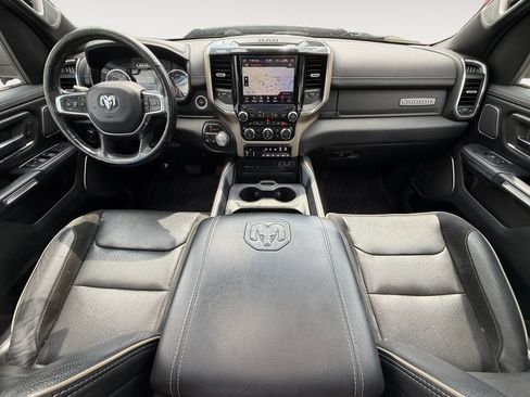Used 2019 RAM 1500 Laramie AWD/4WD image 12