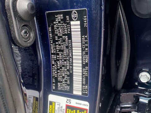 Certified 2021 Toyota Camry XLE image 18