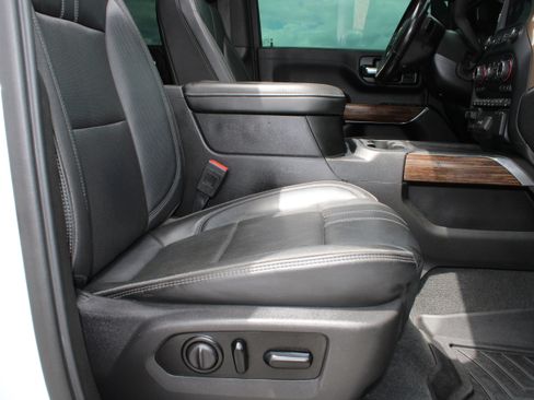 Used 2021 Chevrolet Silverado 2500 High Country w/ Z71 Off-Road Package AWD/4WD image 17