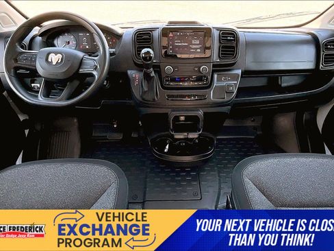 Used 2023 RAM ProMaster 2500 FWD image 12