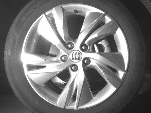 Used 2025 Buick Encore GX Preferred AWD/4WD image 15