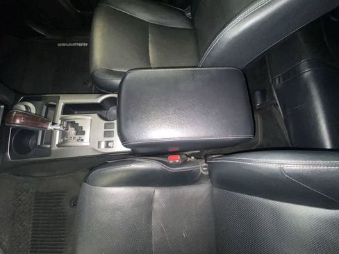 Used 2018 Toyota 4Runner Limited AWD/4WD image 21
