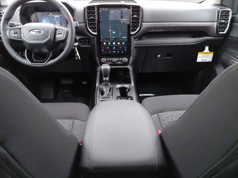 New 2025 Ford Ranger XLT w/ Equipment Group 301A High image 35