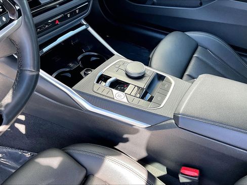 Used 2025 BMW 430i Convertible RWD image 17
