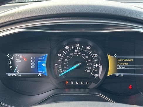 Used 2019 Ford Fusion SEL image 40