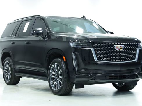 Used 2023 Cadillac Escalade Sport AWD/4WD image 3