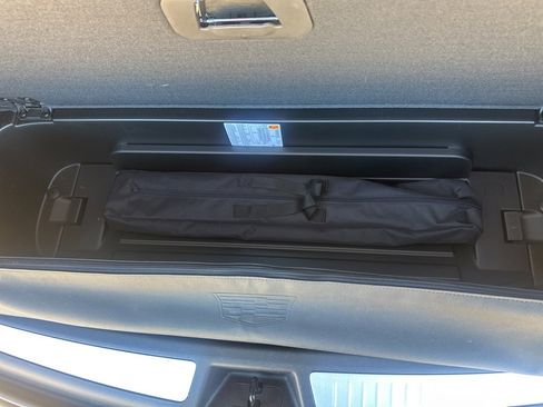 Used 2023 Cadillac XT6 Premium Luxury w/ Platinum Package image 40