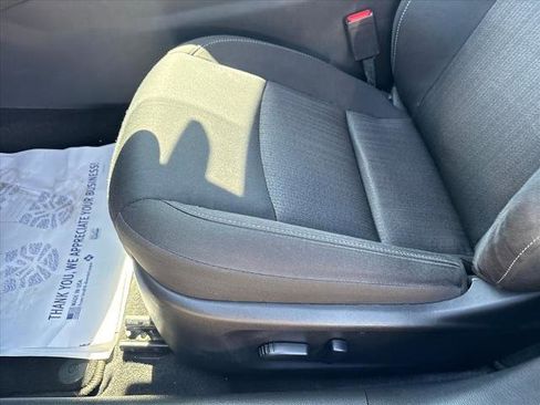 Used 2025 Nissan Altima 2.5 SV image 19