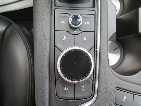 Used 2020 Cadillac XT5 Premium Luxury AWD/4WD image 15