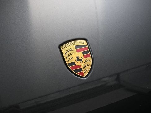Certified 2023 Porsche Macan Turbo AWD/4WD image 13