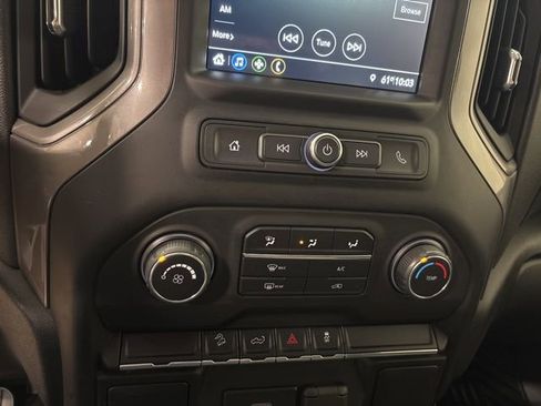 Used 2019 Chevrolet Silverado 1500 Custom Trail Boss w/ Custom Convenience Package AWD/4WD image 25