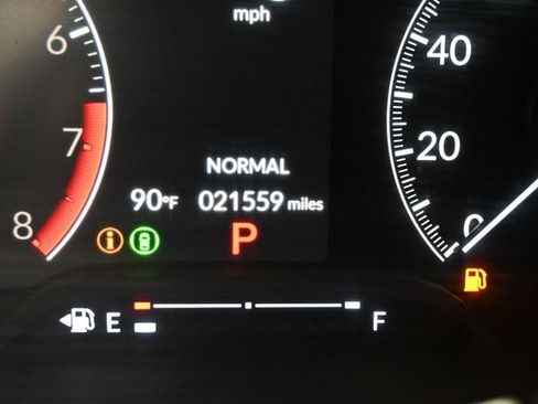 Used 2025 Honda Civic Sport image 19