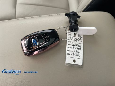 Used 2023 Subaru Ascent Limited w/ Technology Package AWD/4WD image 22