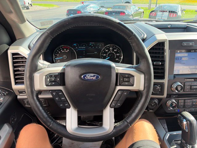 Used 2018 Ford F150 Lariat w/ Equipment Group 502A Luxury AWD/4WD image 13