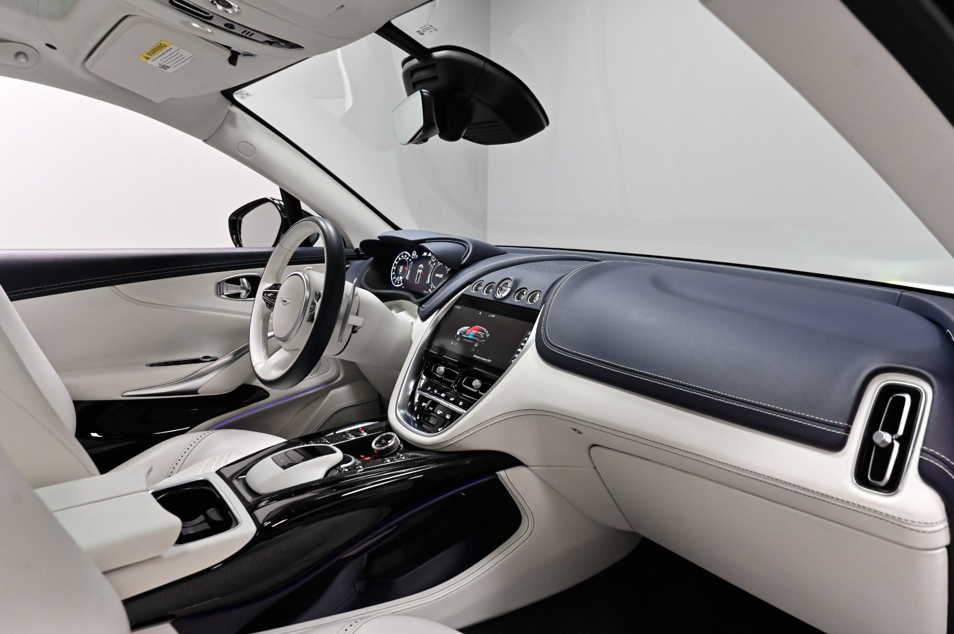 Used 2023 Aston Martin DBX 707 AWD/4WD image 38