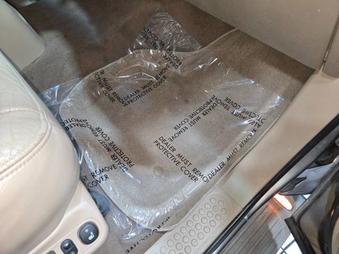 Used 2004 Ford Excursion Limited image 77