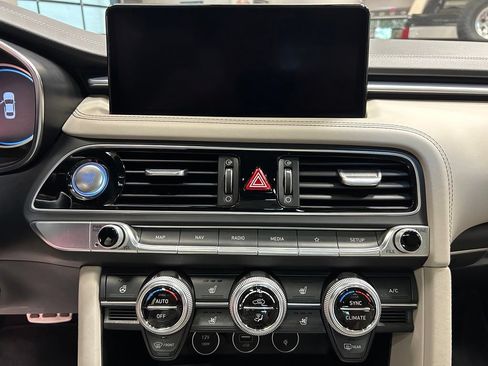 Used 2022 Genesis G70 3.3T w/ Sport Prestige Package AWD/4WD image 16