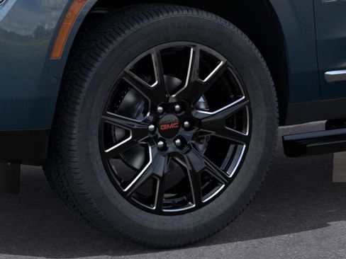 New 2026 GMC Yukon Denali w/ Sun & Power Step Package image 9