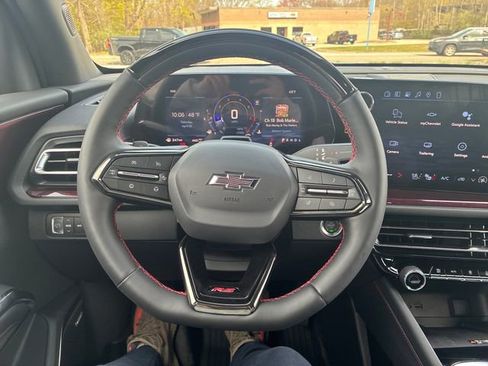 New 2026 Chevrolet Traverse RS AWD/4WD image 13
