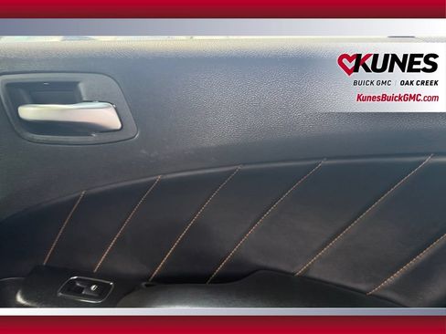 Used 2017 Dodge Charger R/T RWD image 35