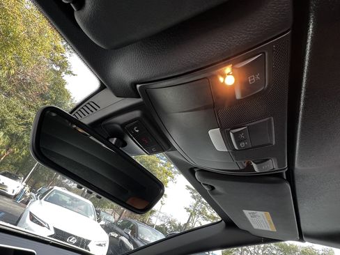 Used 2017 Mercedes-Benz C 300 4MATIC Cabriolet image 29