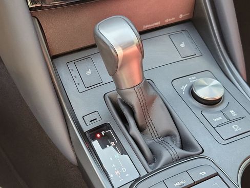 Used 2024 Lexus IS 350 F Sport image 27