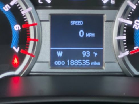 Used 2016 Toyota 4Runner Trail Premium AWD/4WD image 21