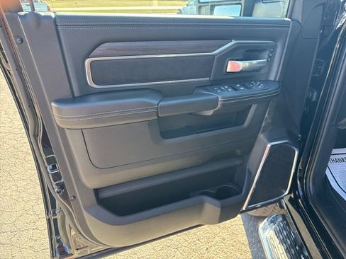 New 2026 RAM 2500 Laramie w/ Sport Appearance Package AWD/4WD image 24