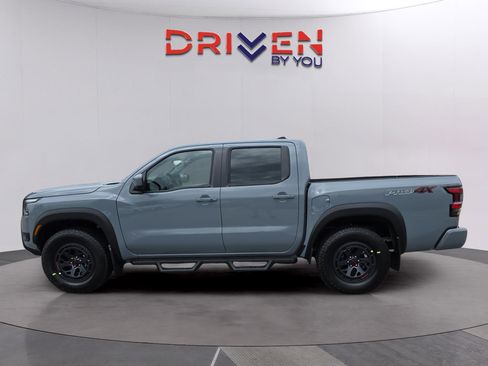 New 2026 Nissan Frontier PRO-4X w/ Pro-4x Convenience Package AWD/4WD image 2