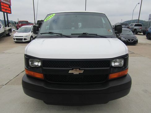 Used 2011 Chevrolet Express 2500 w/ Cold Climate Package image 3