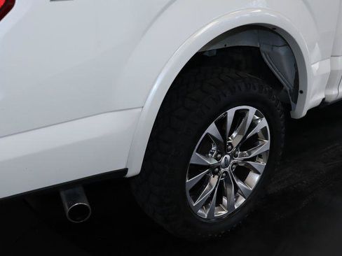 Used 2016 Ford F150 Lariat w/ Equipment Group 502A Luxury AWD/4WD image 15