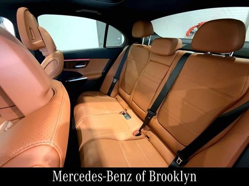 Used 2023 Mercedes-Benz C 300 4MATIC Sedan image 23