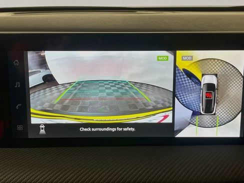 New 2026 Nissan Kicks SR w/ Cold Weather Package FWD image 10