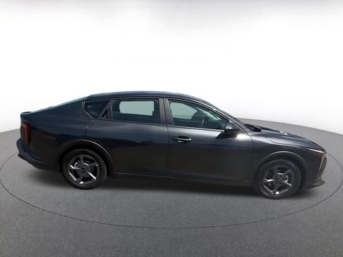 Used 2025 Kia K4 FWD image 10