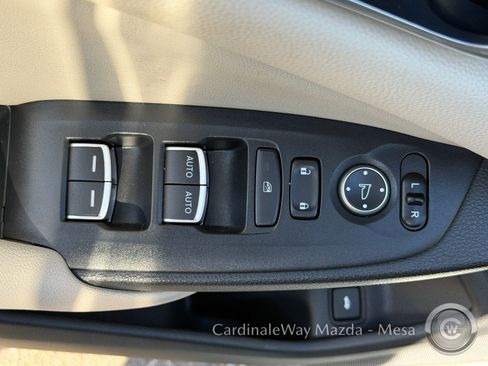 Used 2019 Honda Accord EX image 18