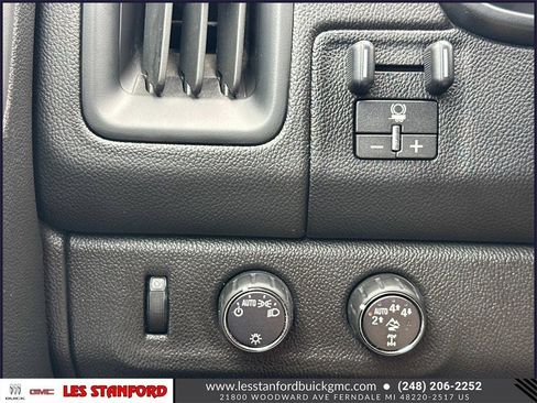 Used 2018 Chevrolet Colorado ZR2 image 27