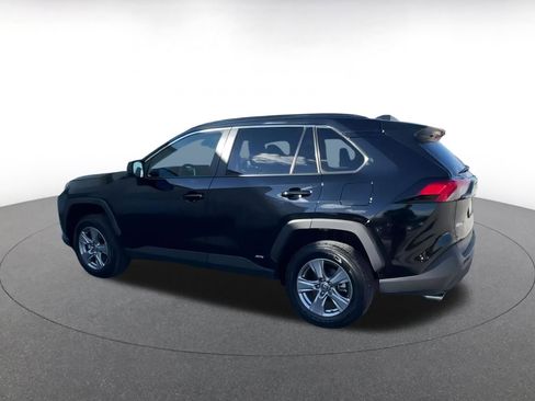 Used 2025 Toyota RAV4 LE image 10