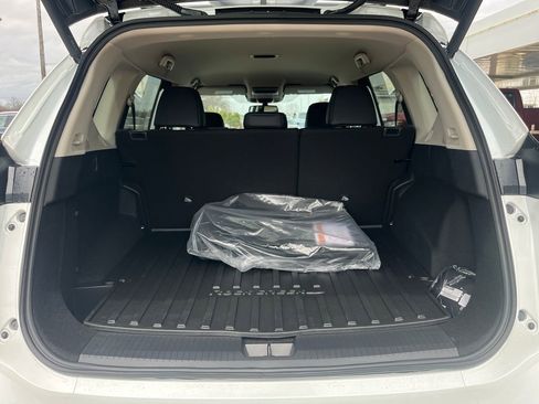 New 2026 Nissan Rogue SV w/ Rock Creek Premium Package image 36