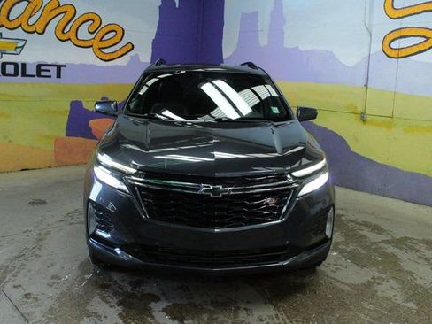 Used 2022 Chevrolet Equinox RS image 3