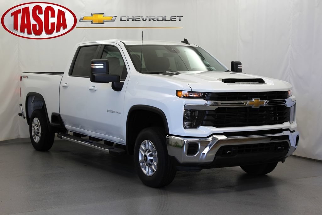 Used 2026 Chevrolet Silverado 2500 LT AWD/4WD image 1