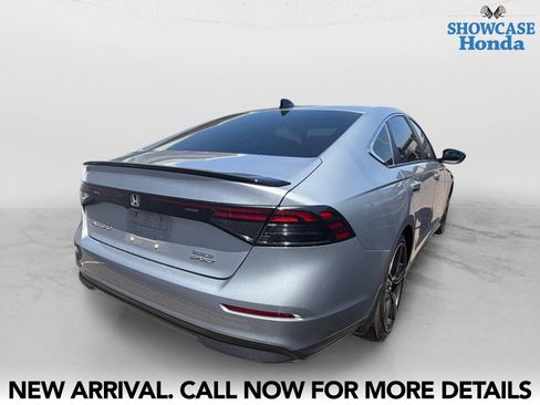 Used 2023 Honda Accord Sport image 5