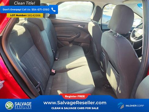Used 2015 Ford Focus SE w/ SE Ecoboost Package FWD image 13