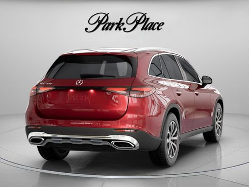 Used 2026 Mercedes-Benz GLC 300 image 19