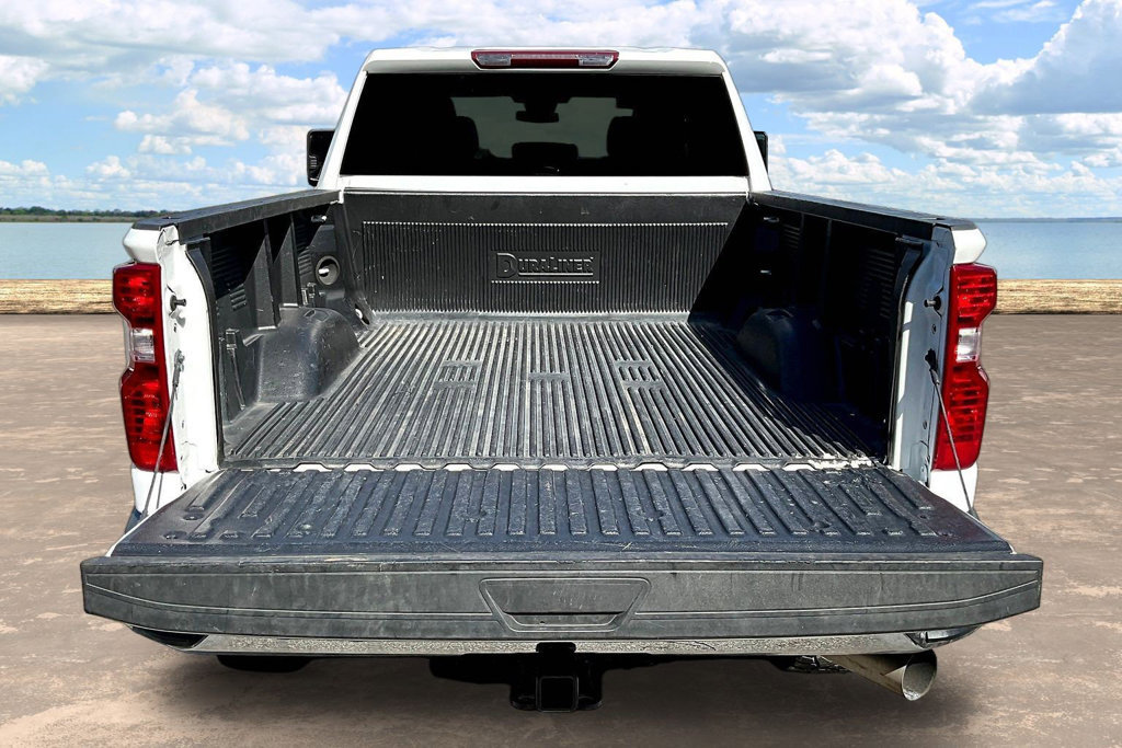 Used 2025 Chevrolet Silverado 2500 LT w/ Convenience Package AWD/4WD image 9