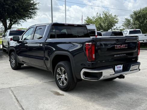 Used 2025 GMC Sierra 1500 SLT RWD image 7