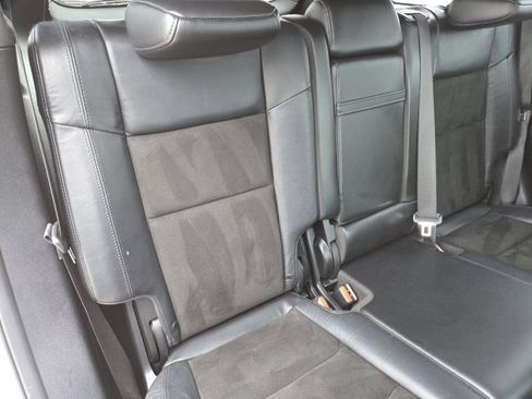 Used 2019 Jeep Grand Cherokee Altitude image 22