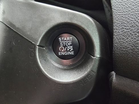 Used 2021 Jeep Renegade Sport AWD/4WD image 18