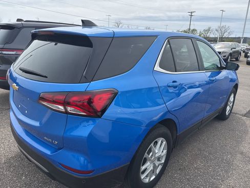 Used 2024 Chevrolet Equinox LT AWD/4WD image 9